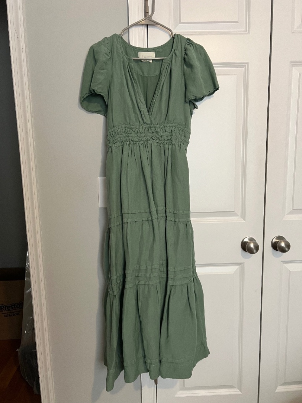 Anthropologie green dress